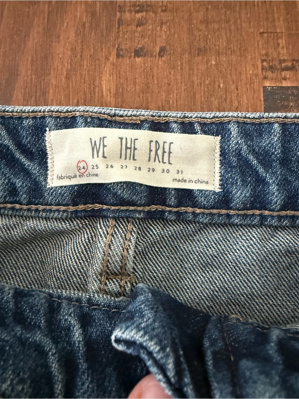 Free People We The Free Denim Mini Skirt NWT Front Zip Ring Pull - Picture 4 of 5